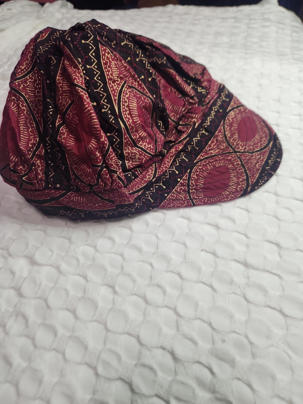 Women’s Patterned Burgundy and Black Newsboy Hat